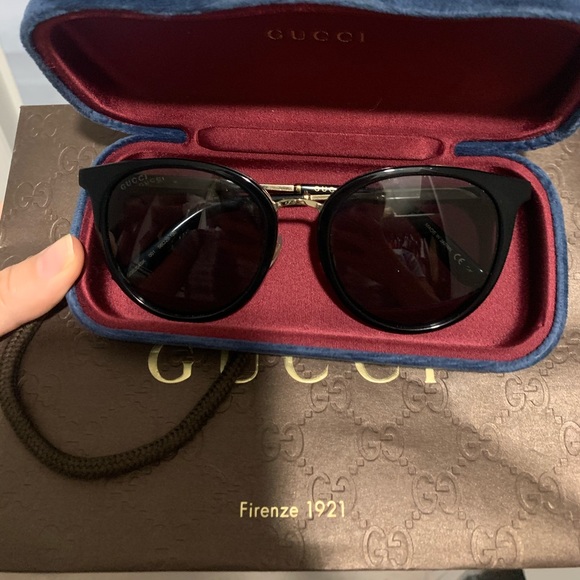 Gucci Sunglass
